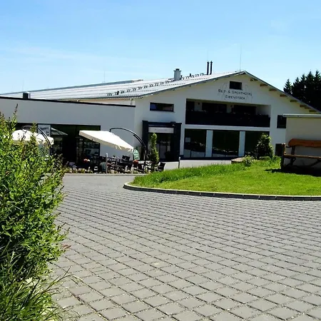Reit- Und