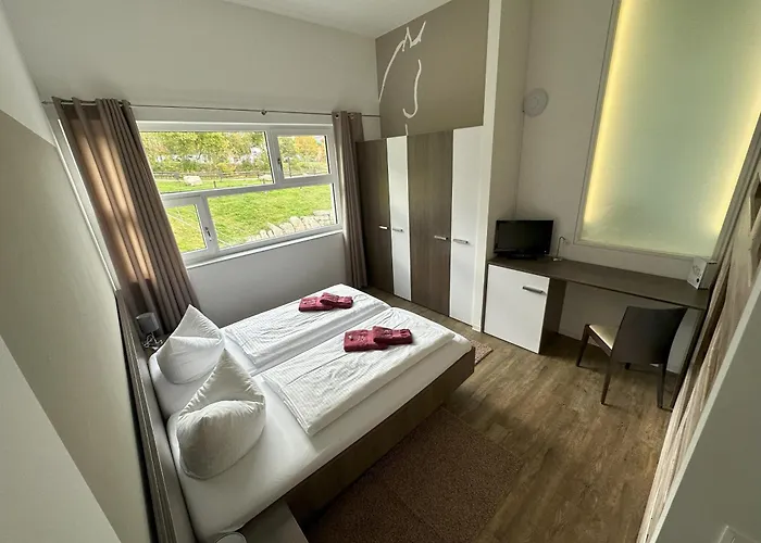 Reit- Und Hotel