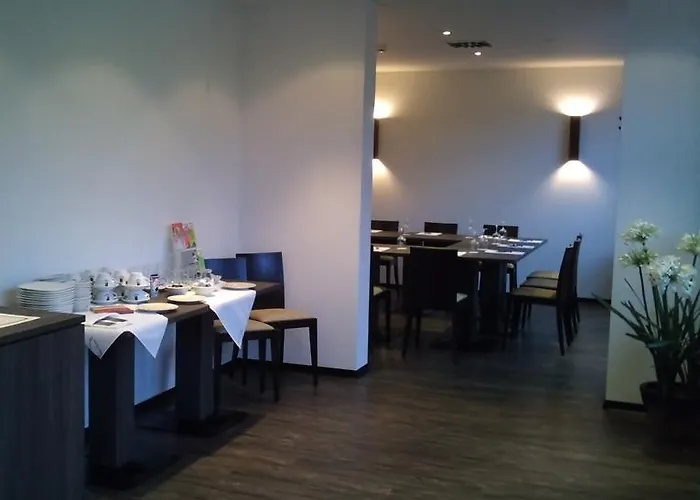 Reit- Und 4*